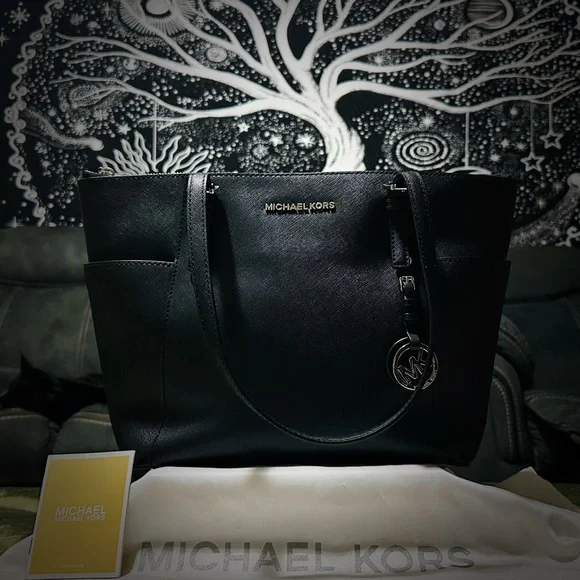Michael Kors Black leather Tote Bag shoulder bag like new ❌80% OFF SALE❌ - Picture 4 of 16